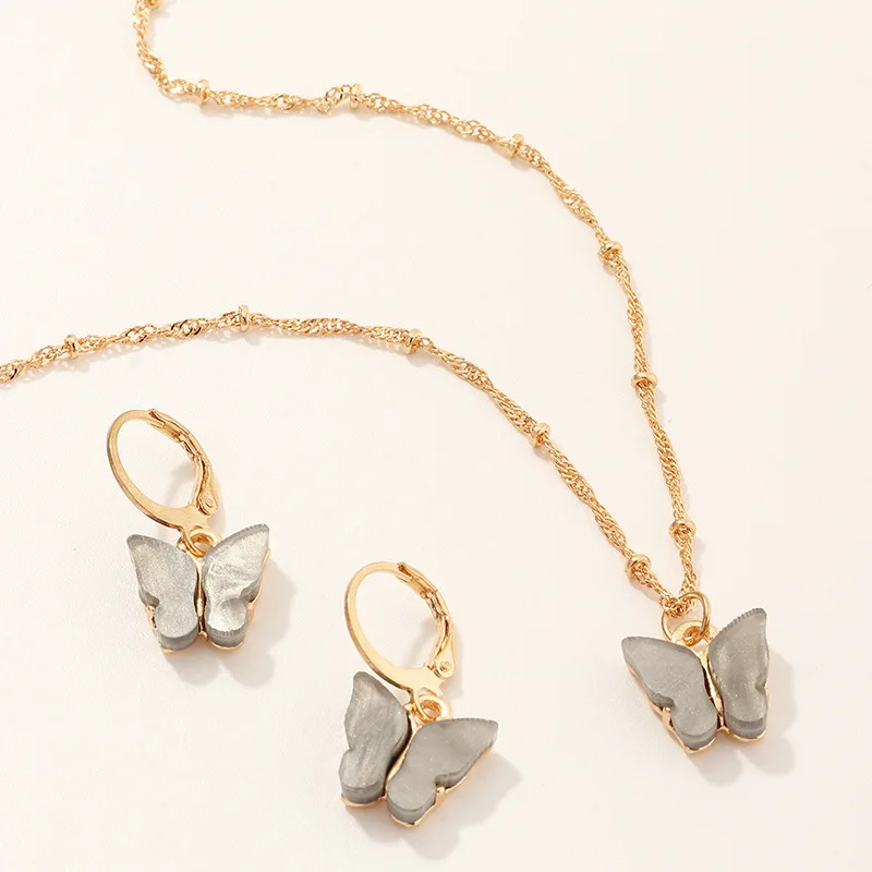Butterfly Women's Jewelry Sets Fashion Color Acrylic Butterfly Stud Earrings Pendant Necklace Animal Statement Jewelry Sets
Butterfly Women's Jewelry Sets Fashion Color Acrylic Butterfly Stud Earrings Pendant Necklace Animal Statement Jewelry Sets