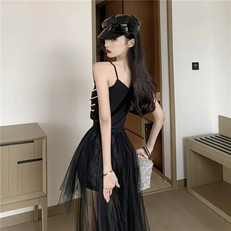 Suit Women's Summer Fashion Design Beaded Waist Tube Top + Irregular Gauze Skirt Two-Piece Set Date High Street
Suit Women's Summer Fashion Design Beaded Waist Tube Top + Irregular Gauze Skirt Two-Piece Set Date High Street