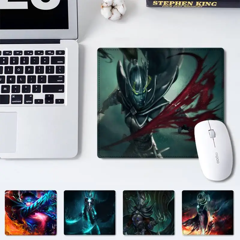 Pattern dota2 phantom assassin Mouse Mat Small Pads Family Laptop Gamer Rubber Mouse Mat MousePad Desk Gaming Mousepad Cup Mat
Pattern dota2 phantom assassin Mouse Mat Small Pads Family Laptop Gamer Rubber Mouse Mat MousePad Desk Gaming Mousepad Cup Mat