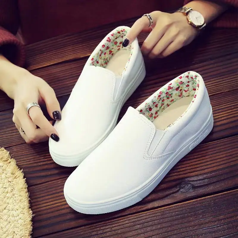 Spring and autumn leather leather shoes, women's loafers, Korean women's flat casual shoes, nurses and pregnant women
Spring and autumn leather leather shoes, women's loafers, Korean women's flat casual shoes, nurses and pregnant women