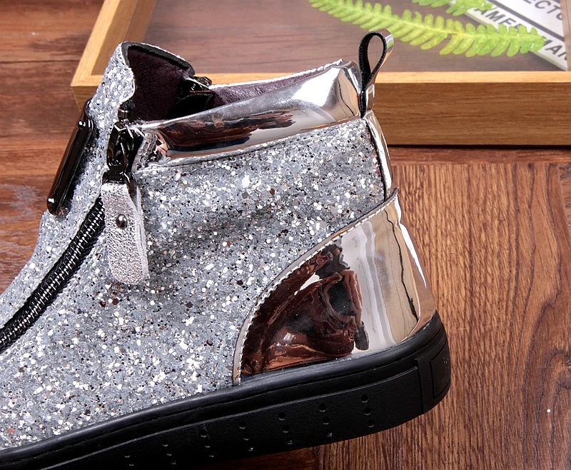 New Men's Casual Fashion Dress Shoes Sequins Zipper Outdoor High-Top Boots Business Leather Man Loafers Driving Party Flats
New Men's Casual Fashion Dress Shoes Sequins Zipper Outdoor High-Top Boots Business Leather Man Loafers Driving Party Flats
