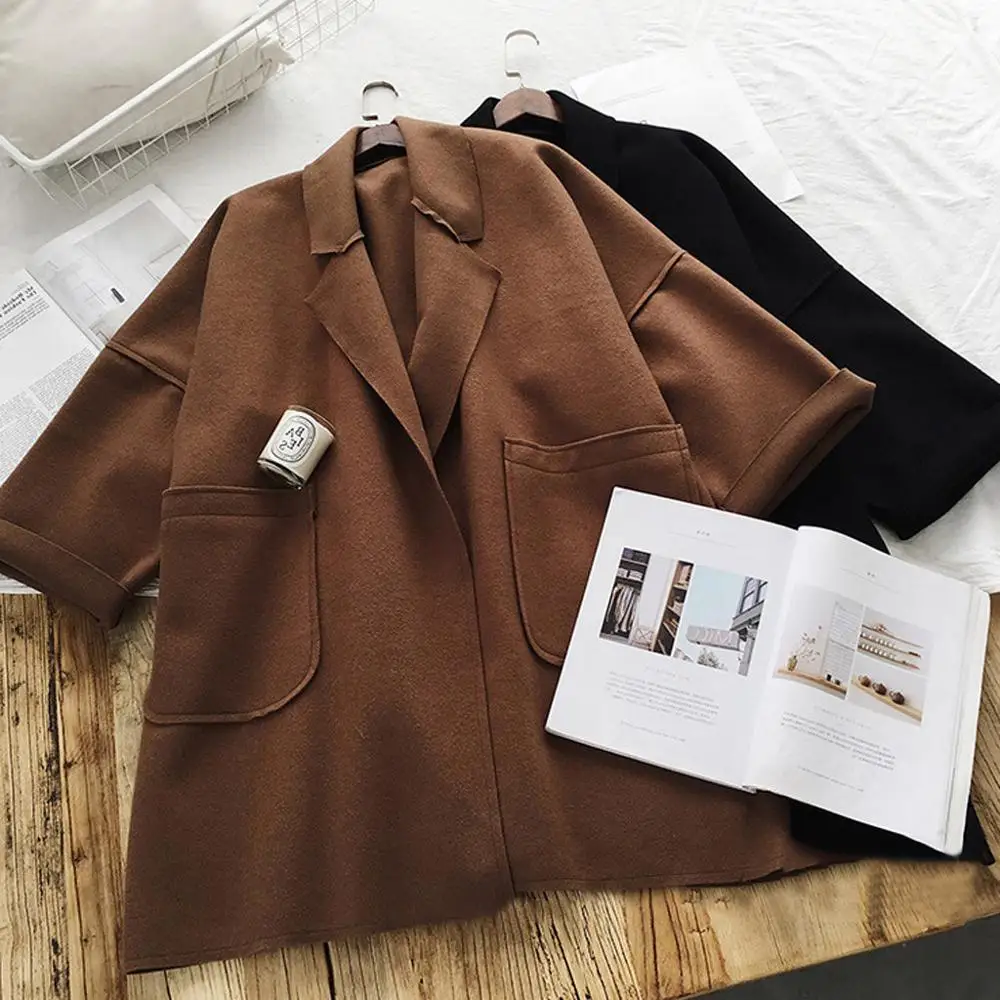 2019 Coat Women Wool Plus Size Autumn Winter Fashion New Vintage Elegant Solid Lapel Cardigan Coat Cashmere Woolen Coat Winter
2019 Coat Women Wool Plus Size Autumn Winter Fashion New Vintage Elegant Solid Lapel Cardigan Coat Cashmere Woolen Coat Winter