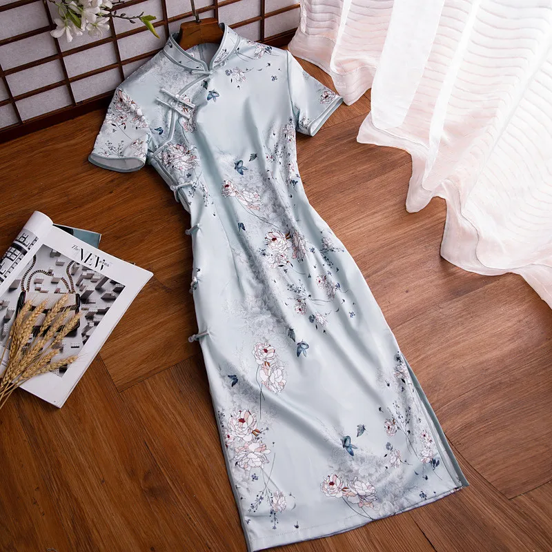 С воротником «Мандарин», короткий рукав с цветочным принтом атлас Cheongsam элегантный китайский женский Qipao Вечеринка платье Vestidso
С воротником «Мандарин», короткий рукав с цветочным принтом атлас Cheongsam элегантный китайский женский Qipao Вечеринка платье Vestidso