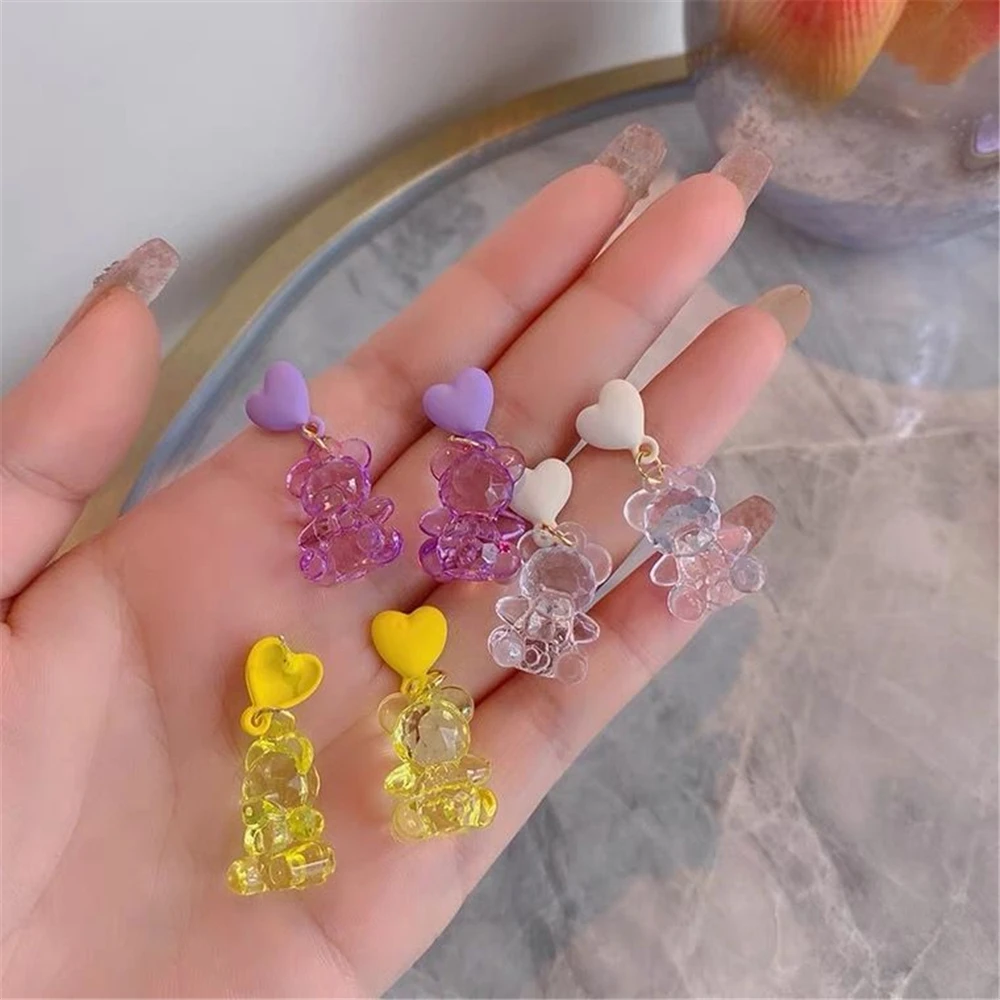 Transparent Crystal Bear Earrings 2021 New Fashion Jewelry Acrylic Cut Dangle Earring For Girls Women Children Birthday Gift
Transparent Crystal Bear Earrings 2021 New Fashion Jewelry Acrylic Cut Dangle Earring For Girls Women Children Birthday Gift