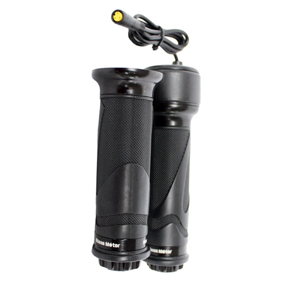 1PC 36V/48V Electric Bicycle Twisting Throttle Grip For Bafang Mid Drive Motor Sealed Waterproof Joint For Easy Installation
1PC 36V/48V Electric Bicycle Twisting Throttle Grip For Bafang Mid Drive Motor Sealed Waterproof Joint For Easy Installation