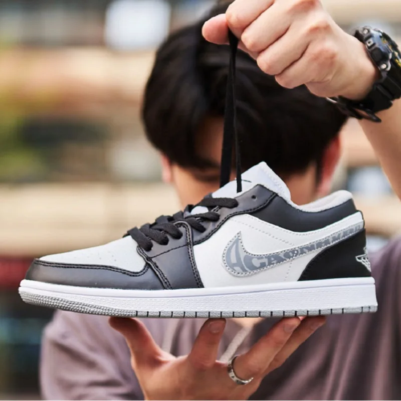 2021 air shoes Ins men Sneakers Real Leather Fashion Flats Shoes man Cross Strap Casual Daily Spring Lady Footwear Size 36-44
2021 air shoes Ins men Sneakers Real Leather Fashion Flats Shoes man Cross Strap Casual Daily Spring Lady Footwear Size 36-44