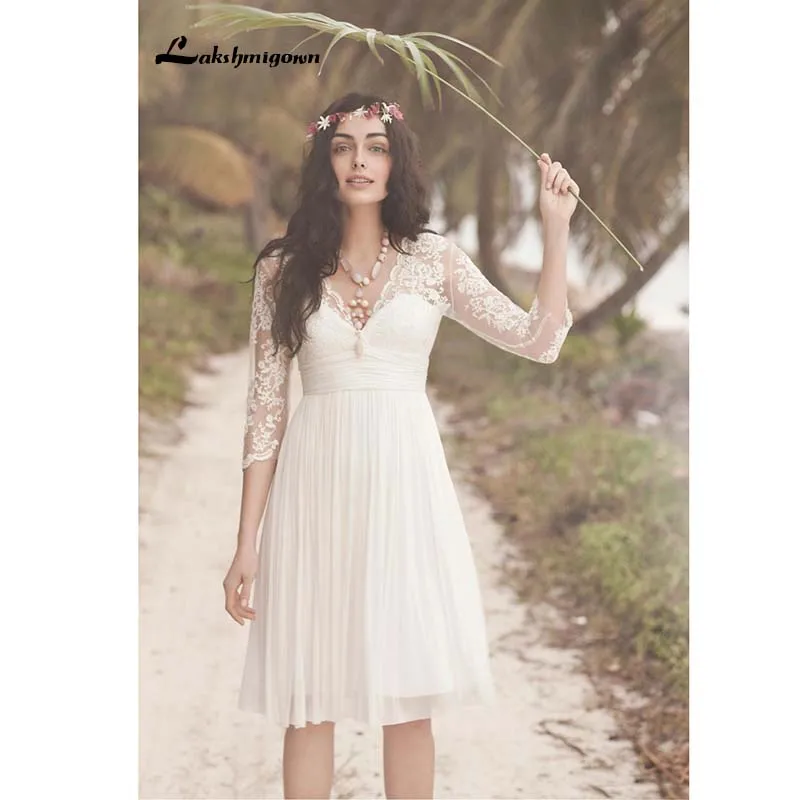 Short Lace Chiffon Beach Boho Wedding Dresses Cheap Sheer 3/4 Long Sleeve V Neck Pleated A Line Knee Length Bridal Gowns
Short Lace Chiffon Beach Boho Wedding Dresses Cheap Sheer 3/4 Long Sleeve V Neck Pleated A Line Knee Length Bridal Gowns