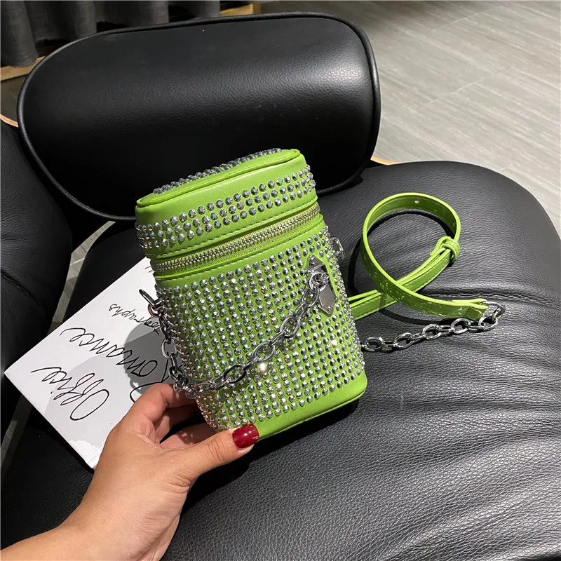 Rhinestones Rivet Small Bucket Bag Ladies Chain Shoulder Messenger Bag Ladies Evening Clutch Bag Bucket Bag Wallet Punk Black
Rhinestones Rivet Small Bucket Bag Ladies Chain Shoulder Messenger Bag Ladies Evening Clutch Bag Bucket Bag Wallet Punk Black