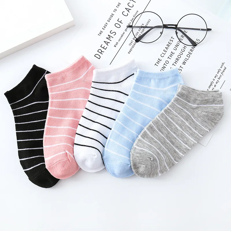 1 Pair of Women's Summer Socks Korean Stripe Candy Color Women's Ship Socks Shallow Mouth Non Slip Women's Ship Socks
1 Pair of Women's Summer Socks Korean Stripe Candy Color Women's Ship Socks Shallow Mouth Non Slip Women's Ship Socks