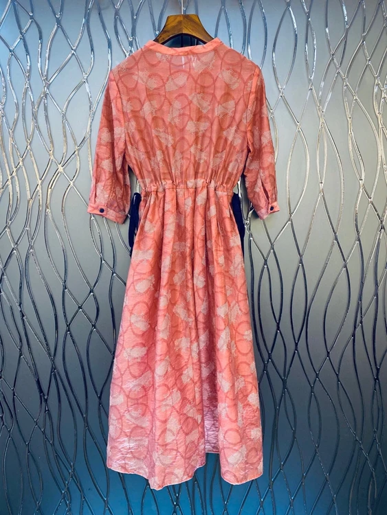 2021 early spring new ladies round neck printed pattern waist side drawstring waist long-sleeved dress 228
2021 early spring new ladies round neck printed pattern waist side drawstring waist long-sleeved dress 228
