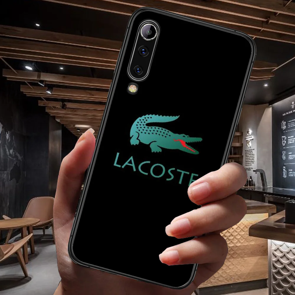 France luxury Brand Lacoete Phone Case For Xiaomi Mi Note 10 A3 9 MAX 3 A2 8 9 Lite Pro Ultra black Shell Tpu Etui Painting
France luxury Brand Lacoete Phone Case For Xiaomi Mi Note 10 A3 9 MAX 3 A2 8 9 Lite Pro Ultra black Shell Tpu Etui Painting