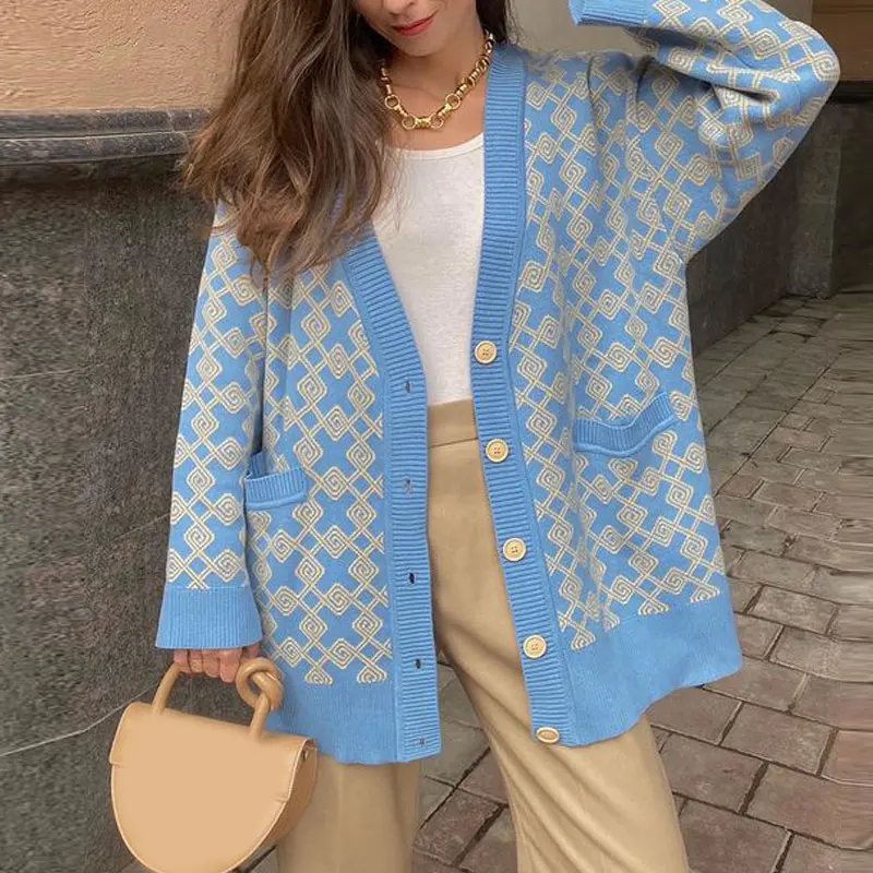 Women Cardigan V-neck Retro Checkered Printed Knitted Long Sleeve Buttons Pocket Sweater Casual Fashion Female Autumn Cardigans
Women Cardigan V-neck Retro Checkered Printed Knitted Long Sleeve Buttons Pocket Sweater Casual Fashion Female Autumn Cardigans