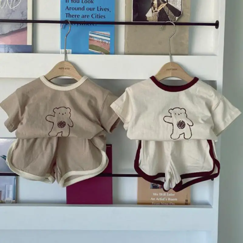 2021 Summer New Children Clothes Set Little Boys Sets Girls Sports Suit Kids Bear Print T Shirt + Shorts Outfits Baby Tracksuit
2021 Summer New Children Clothes Set Little Boys Sets Girls Sports Suit Kids Bear Print T Shirt + Shorts Outfits Baby Tracksuit