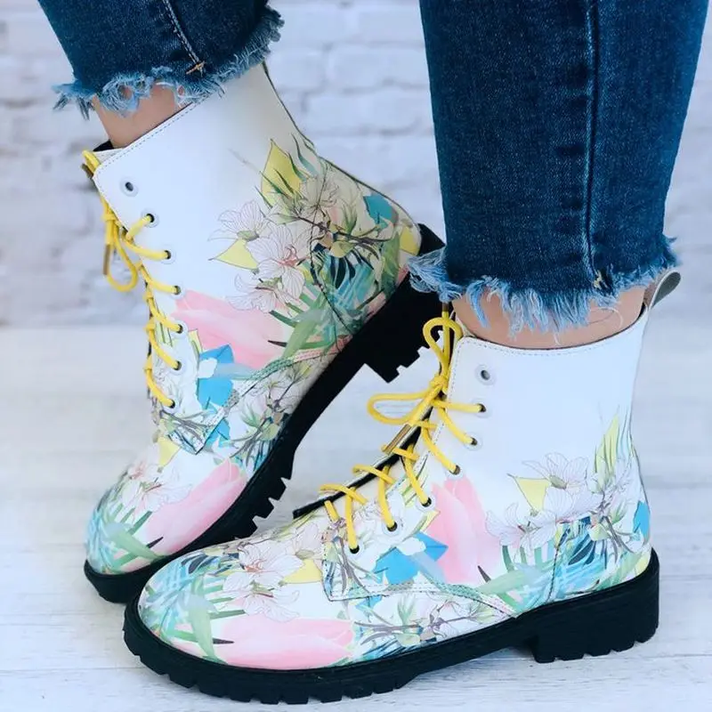 Fashion Round Toe Martin Boots Women Sexy Lace Up Plus Size Ankle Boots Winter Square Heel Non-slip Women Shoes Zapatillas Mujer
Fashion Round Toe Martin Boots Women Sexy Lace Up Plus Size Ankle Boots Winter Square Heel Non-slip Women Shoes Zapatillas Mujer