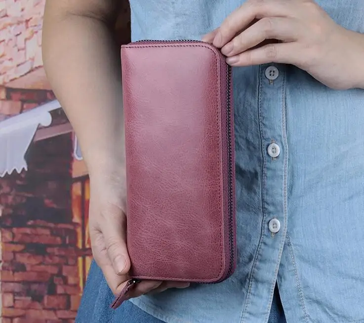 Genuine cow Leather anti theft Card Holder Credit Card Case Organizer passport Wallet Men RFID Blocking card Wallets Purse
Genuine cow Leather anti theft Card Holder Credit Card Case Organizer passport Wallet Men RFID Blocking card Wallets Purse