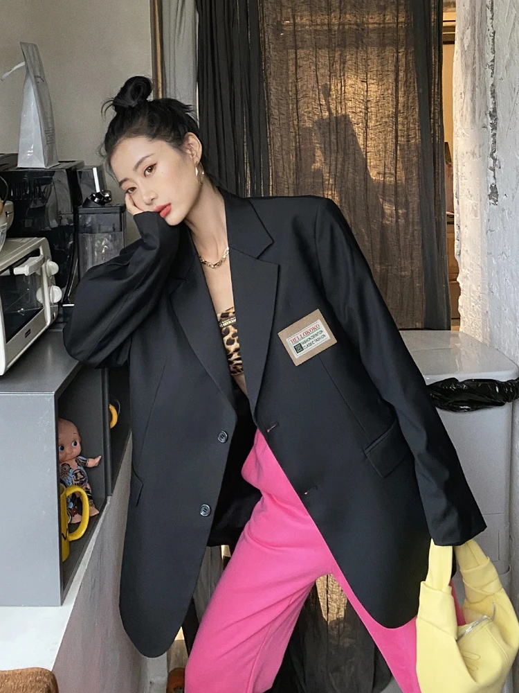 Coat Female Star Celebrity Inspired Basin Friends Group Pet Suit Appearance Quality Suit
Coat Female Star Celebrity Inspired Basin Friends Group Pet Suit Appearance Quality Suit