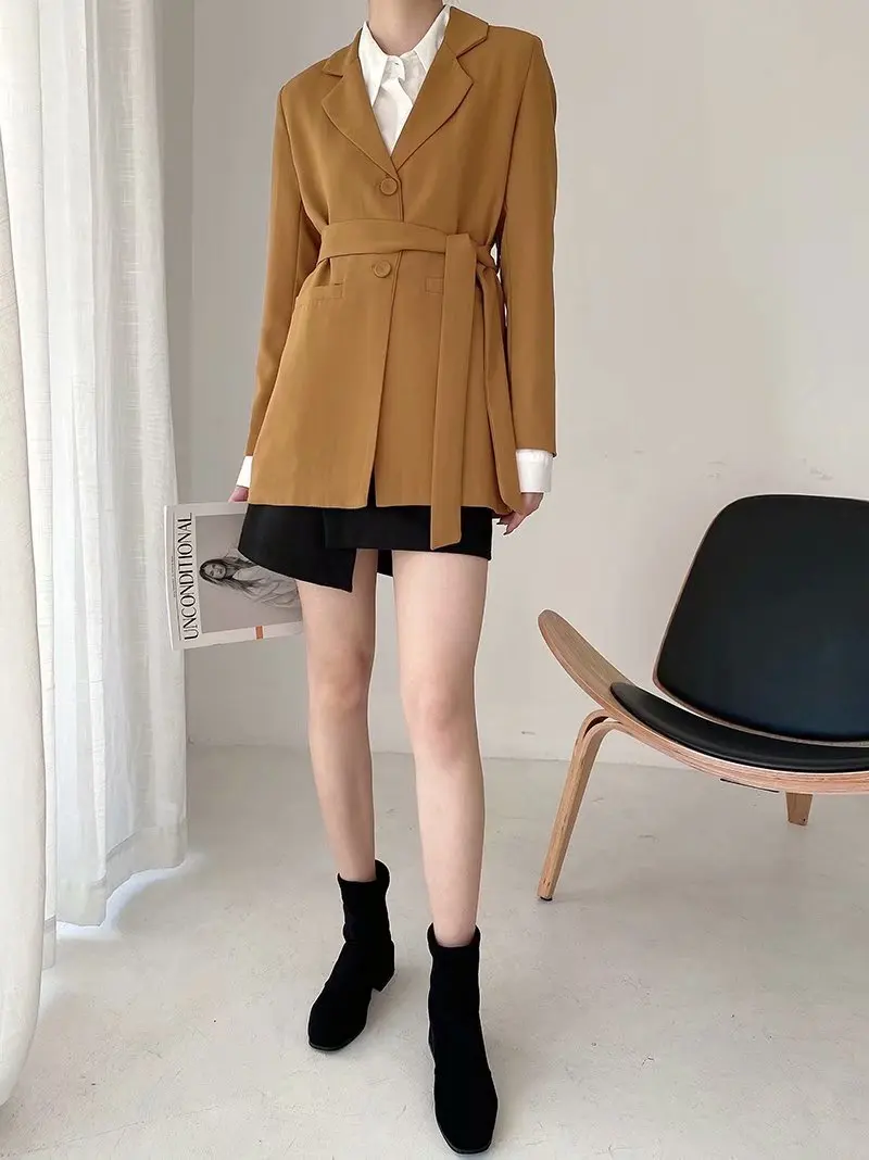TMODA387 Za Women 2020 Fashion With Belt Single Breasted Blazer Coat Vintage Long Sleeve Pockets Female Outerwear Chic Tops
TMODA387 Za Women 2020 Fashion With Belt Single Breasted Blazer Coat Vintage Long Sleeve Pockets Female Outerwear Chic Tops