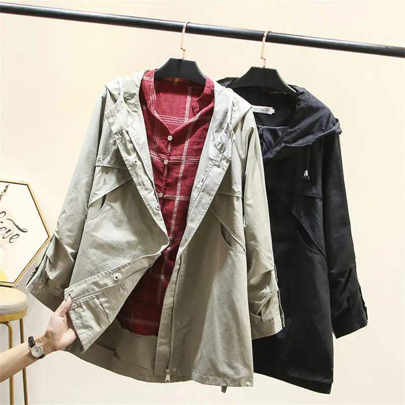 Large Size Women Trench Coat Spring Casual Loose Long Sleeve Hooded Zipper Solid Color Female Windbreaker Outerwear r176
Large Size Women Trench Coat Spring Casual Loose Long Sleeve Hooded Zipper Solid Color Female Windbreaker Outerwear r176