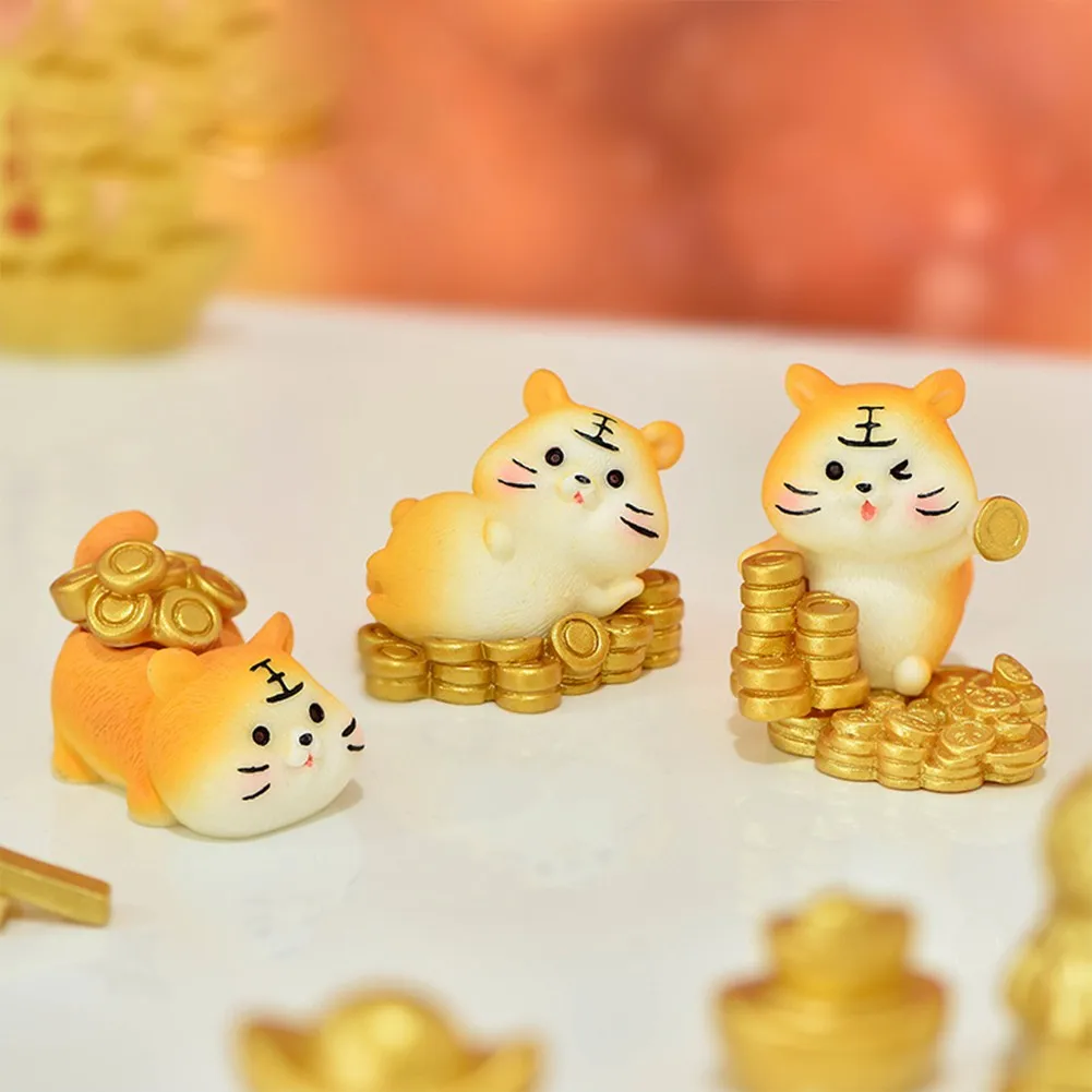 Wanguan Tiger Micro Landscape Decoration New Year Cute Tiger Resin Crafts Decoration Crafts Figurines
Wanguan Tiger Micro Landscape Decoration New Year Cute Tiger Resin Crafts Decoration Crafts Figurines