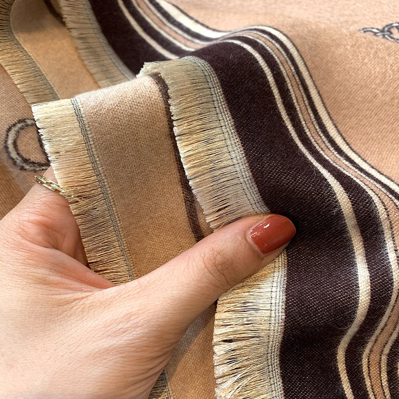 Luxury Winter Shawls and Wraps Warm Cashmere Neck Scarves For Women 60*190cm Long Kerchief Soft Pashmina Scarfs For Ladies 2020
Luxury Winter Shawls and Wraps Warm Cashmere Neck Scarves For Women 60*190cm Long Kerchief Soft Pashmina Scarfs For Ladies 2020