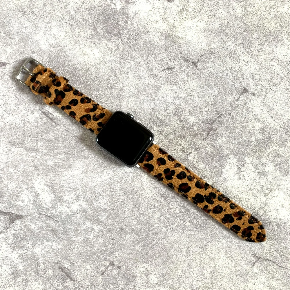 Женский браслет для Apple Watch Band 38 мм 40 мм 42 мм 44 мм 41 мм 45 мм Леопардовый плюшевый кожаный ремешок Series 4 5 6 7 SE iWatch ремешок для часов
Женский браслет для Apple Watch Band 38 мм 40 мм 42 мм 44 мм 41 мм 45 мм Леопардовый плюшевый кожаный ремешок Series 4 5 6 7 SE iWatch ремешок для часов