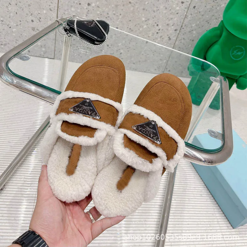 Новинка 2021, Ранняя осень, металлическая треугольная стандартная удобная обувь с мехом на одной плоской подошве, с открытой спиной, с пушисты...
Новинка 2021, Ранняя осень, металлическая треугольная стандартная удобная обувь с мехом на одной плоской подошве, с открытой спиной, с пушисты...