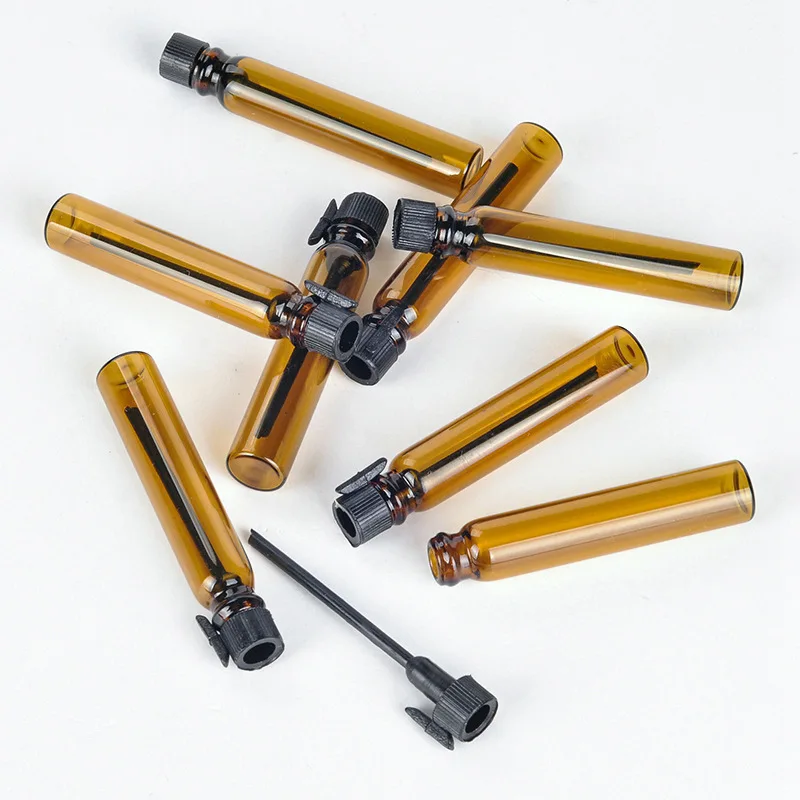 MUB 300pcs 2ML Amber Glass Perfume Oil Bottle Mini Travel Size Test Tube Hot Selling Empty Small Sample Bottle cosmetic package
MUB 300pcs 2ML Amber Glass Perfume Oil Bottle Mini Travel Size Test Tube Hot Selling Empty Small Sample Bottle cosmetic package