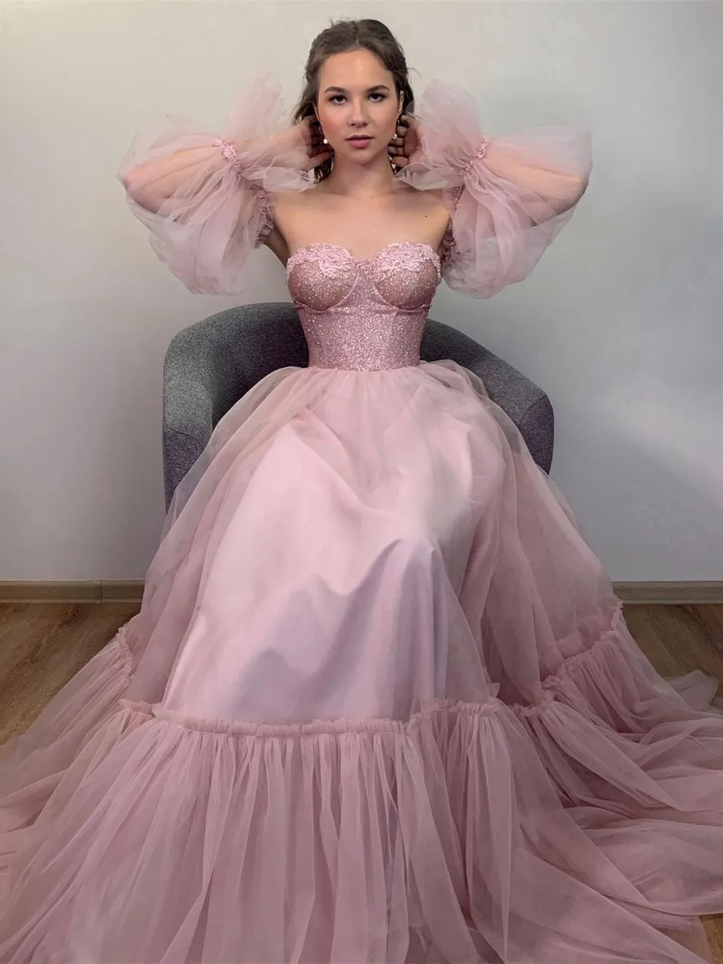 Pink Elegant Classic Women Dress Strapless Tulle Princess Prom Dress A-Line Floor Length Sequins Evening Dress Plus Size
Pink Elegant Classic Women Dress Strapless Tulle Princess Prom Dress A-Line Floor Length Sequins Evening Dress Plus Size