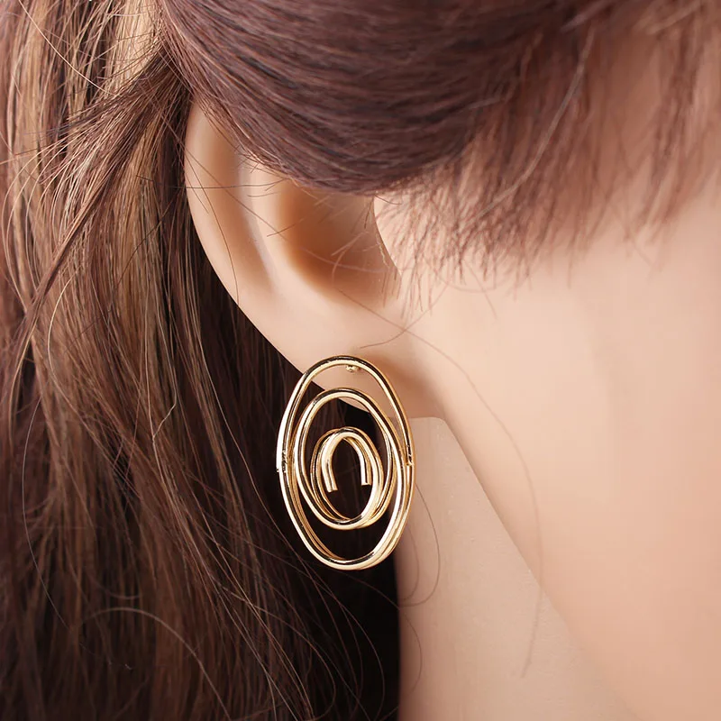 Punk Coiled Metal Stud Earrings for Women Brincos Fashion Personality Earrings Party Jewelry Gifts Hot Selling 
Punk Coiled Metal Stud Earrings for Women Brincos Fashion Personality Earrings Party Jewelry Gifts Hot Selling