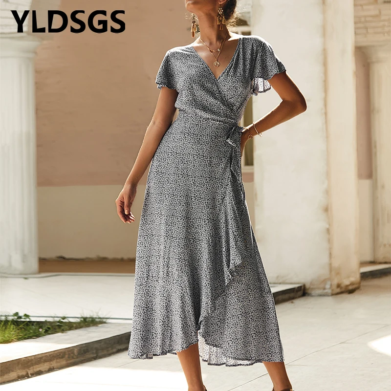 YLDSGS Retro Sexy Floral Print Dress Female Bohemian Beach Vacation Short-Sleeved Long Dress V-Neck Casual Shirt Dress Robe
YLDSGS Retro Sexy Floral Print Dress Female Bohemian Beach Vacation Short-Sleeved Long Dress V-Neck Casual Shirt Dress Robe