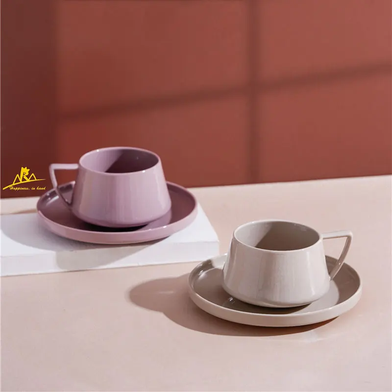 250ml Modern Exquisite Coffee Cup and Saucer Porcelain Afternoon Tea Cup Set Vintage Home Party Decor Drinkware Gift For Friends
250ml Modern Exquisite Coffee Cup and Saucer Porcelain Afternoon Tea Cup Set Vintage Home Party Decor Drinkware Gift For Friends
