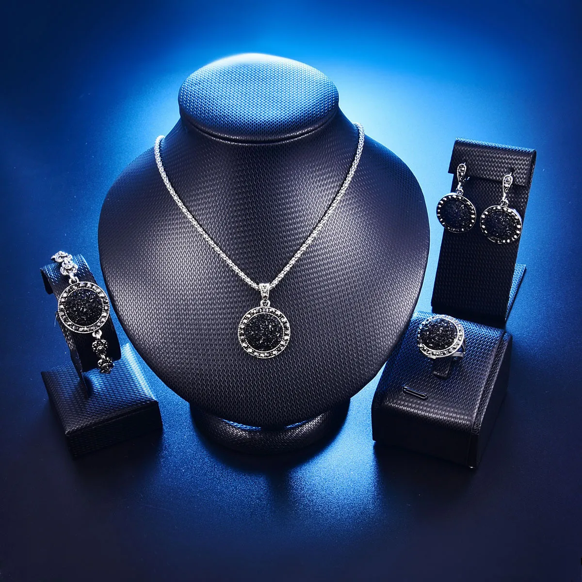 TSHOU346 Women's fashion black round gravel resin necklace bracelet earrings ring four set
TSHOU346 Women's fashion black round gravel resin necklace bracelet earrings ring four set