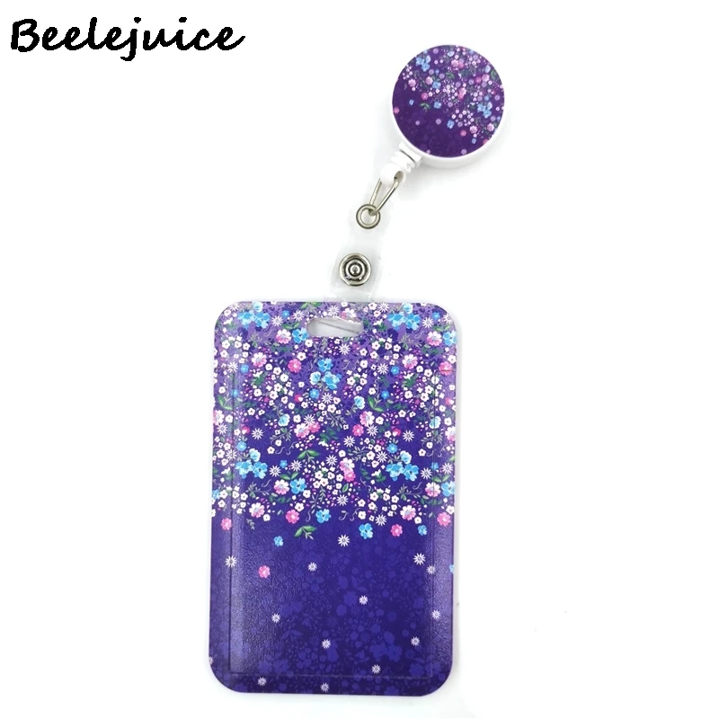 Чехол для бейджа Beetlejuice фиолетовый с выдвижным ремешком
Чехол для бейджа Beetlejuice фиолетовый с выдвижным ремешком