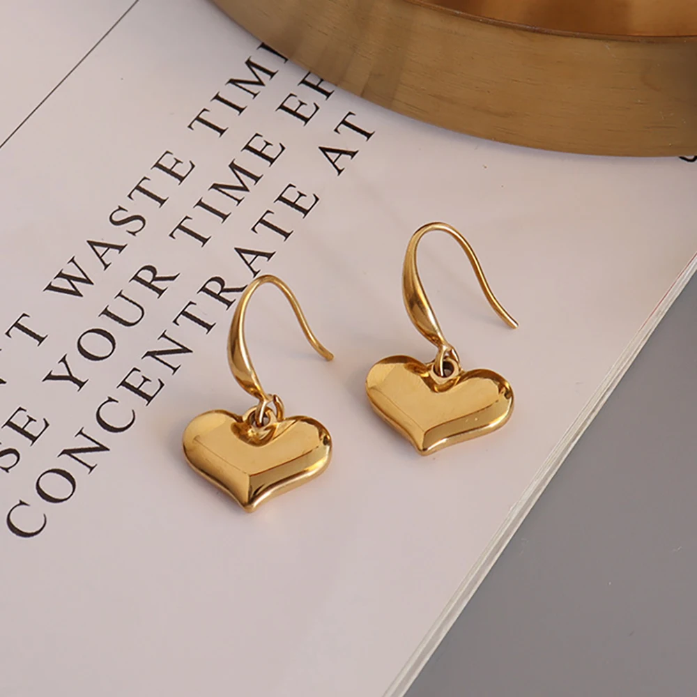 Titanium Steel Sweet Love Heart Earrings for Women INS French Korean Fashion Jewelry Statement Accessories Kolczyki Wholesale
Titanium Steel Sweet Love Heart Earrings for Women INS French Korean Fashion Jewelry Statement Accessories Kolczyki Wholesale