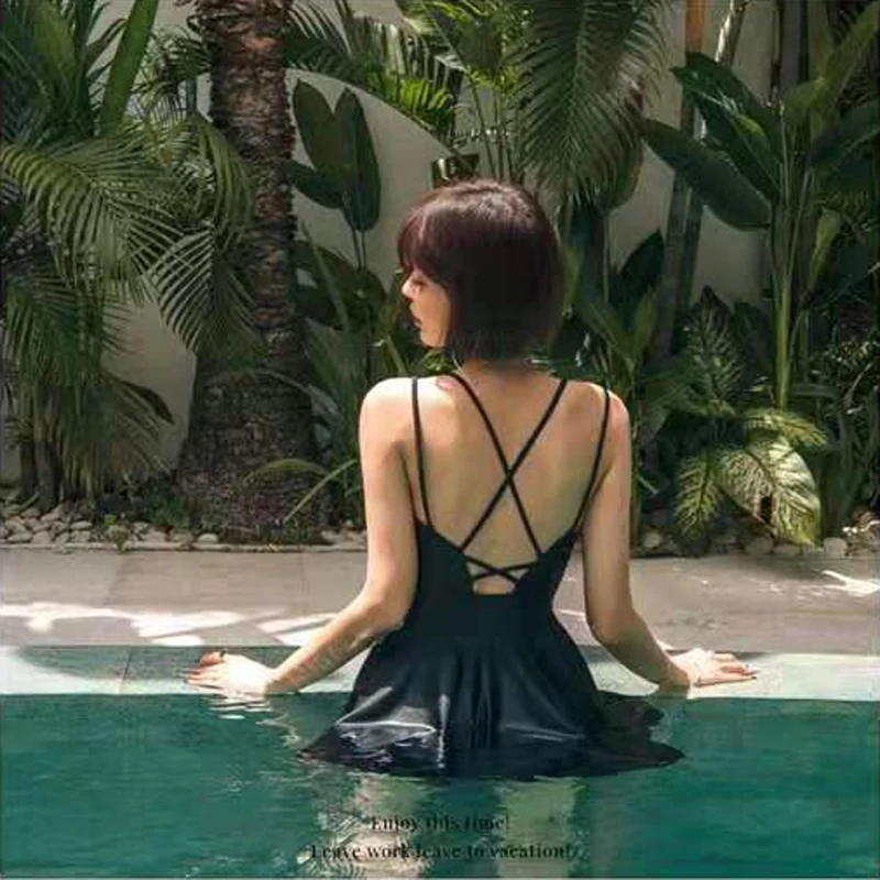 Женский купальный костюм в Корейском стиле, новый стиль 2020 года, с открытой спиной, консервативное скрытие живота, приталенный, пикантный, с...
Женский купальный костюм в Корейском стиле, новый стиль 2020 года, с открытой спиной, консервативное скрытие живота, приталенный, пикантный, с...