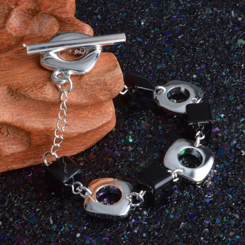 Personality Fashion OL Woman Girl Party Gift Silver Hollow Square Black Agate 925 Sterling Silver Bracelet
Personality Fashion OL Woman Girl Party Gift Silver Hollow Square Black Agate 925 Sterling Silver Bracelet