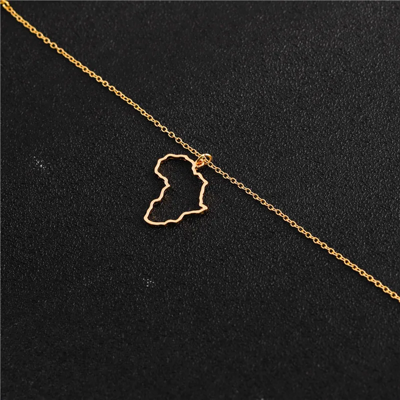3-color American Map Pendant Necklace Men's and Women's French Map Jewelry Africa Map Hip Hop Necklace Collar Necklace
3-color American Map Pendant Necklace Men's and Women's French Map Jewelry Africa Map Hip Hop Necklace Collar Necklace