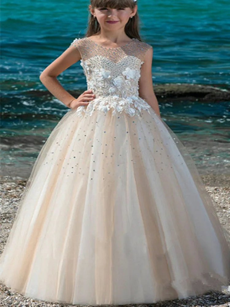 Lace Appliqued Tiered Flower Girl Dress Vintage Tulle Birthday Party Pageant Formal Wedding Gown
Lace Appliqued Tiered Flower Girl Dress Vintage Tulle Birthday Party Pageant Formal Wedding Gown