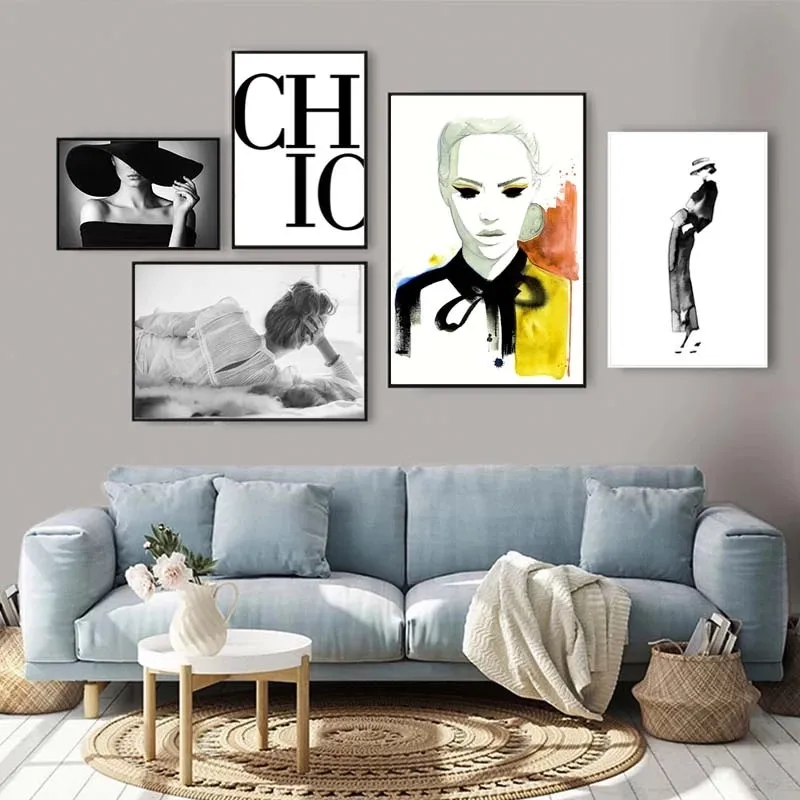 Black White Minimalist Chic Modern Fashion Woman Posters and Prints Figure Canvas Paintings Wall Art Pictures Home Decoration
Black White Minimalist Chic Modern Fashion Woman Posters and Prints Figure Canvas Paintings Wall Art Pictures Home Decoration