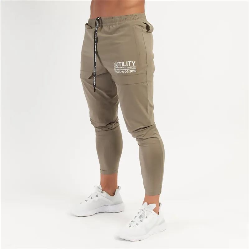 Streetwear casual pants men's trousers jogger quick-drying stretch fitness sports pants gym running exercise sportswear
Streetwear casual pants men's trousers jogger quick-drying stretch fitness sports pants gym running exercise sportswear