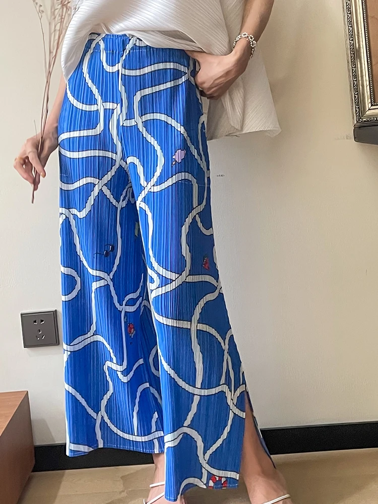 Summer Pleated beach waves series Harem trousers slits high waist straight wide leg pants trousers
Summer Pleated beach waves series Harem trousers slits high waist straight wide leg pants trousers