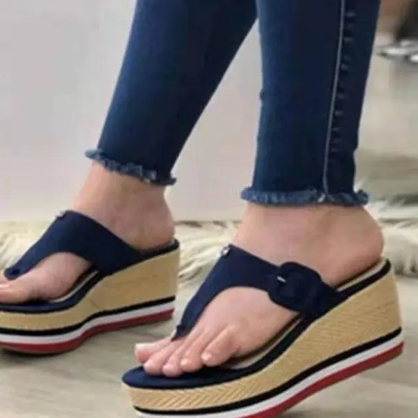 Rubber Flip Flops Big Size House Slippers Platform On A Wedge Shoes Slides Slipers Women Low Hawaiian 2021 Summer Basic Scandals
Rubber Flip Flops Big Size House Slippers Platform On A Wedge Shoes Slides Slipers Women Low Hawaiian 2021 Summer Basic Scandals