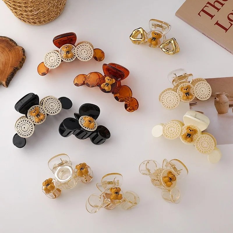 VSnow Cute Sweet Little Bear Hair Claw Large Clear Arcylic Shark Hair Clamps Trendy Elegant French Hair Accessories for Women 
VSnow Cute Sweet Little Bear Hair Claw Large Clear Arcylic Shark Hair Clamps Trendy Elegant French Hair Accessories for Women
