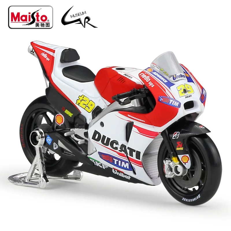 Maisto 1:18 Ducati Desmosedici 2015 Yamaha YZR 2016 2014 гоночная металлическая литой Масштаб Модель мотоцикла комплект дисплей коллекция
Maisto 1:18 Ducati Desmosedici 2015 Yamaha YZR 2016 2014 гоночная металлическая литой Масштаб Модель мотоцикла комплект дисплей коллекция