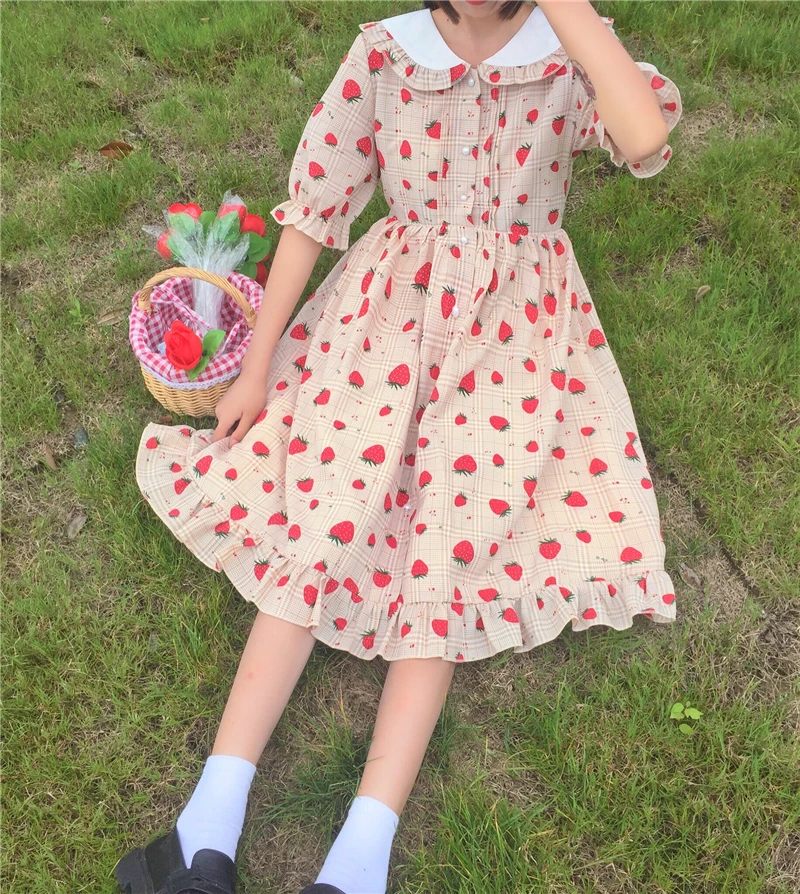 Lolita Sweet Summer dress Japanese college style sweet age-reduced strawberry print lattice loose loose short-sleeved dress cute
Lolita Sweet Summer dress Japanese college style sweet age-reduced strawberry print lattice loose loose short-sleeved dress cute