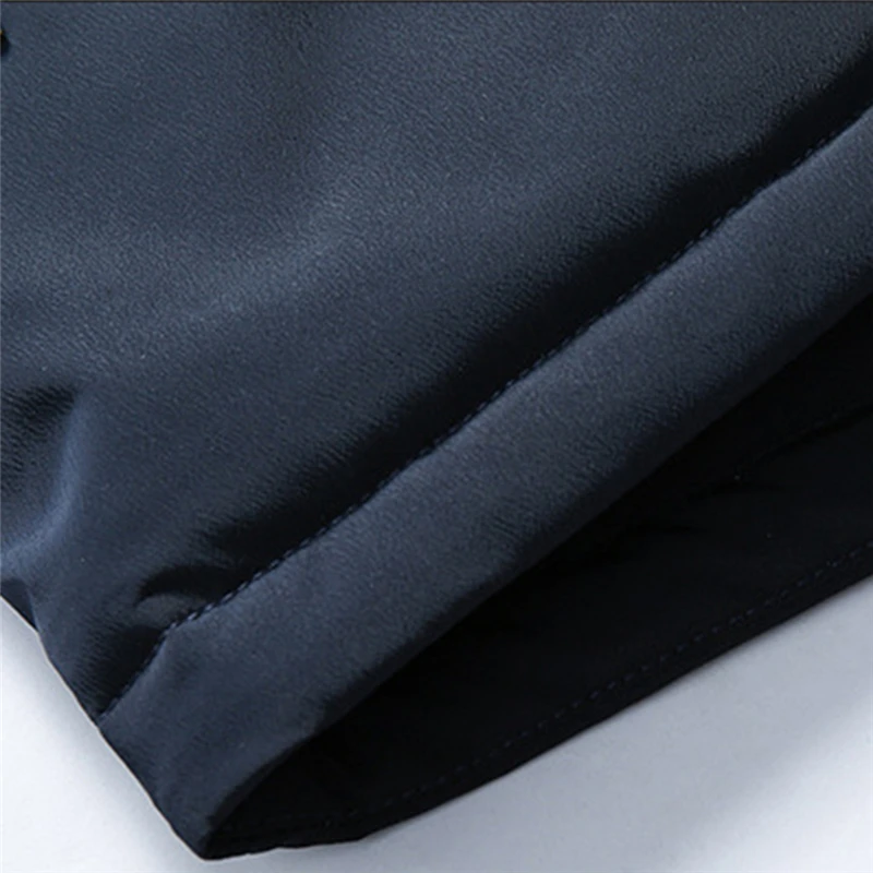 New Men's Winter Long Parkas 2020 Thick Hooded Fur Collar Coats Men Overcoats Casual Cotton Jackets Male Warm Outerwear Jackets 
New Men's Winter Long Parkas 2020 Thick Hooded Fur Collar Coats Men Overcoats Casual Cotton Jackets Male Warm Outerwear Jackets