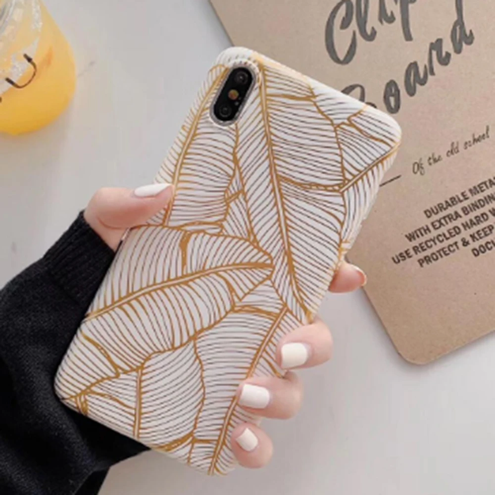 New For iPhone 11 Pro Max XR XS Max 6 6S 7 8 Plus X Electroplated Vintage Gold Leaf Soft Back Cover Two Styles Are Available
New For iPhone 11 Pro Max XR XS Max 6 6S 7 8 Plus X Electroplated Vintage Gold Leaf Soft Back Cover Two Styles Are Available