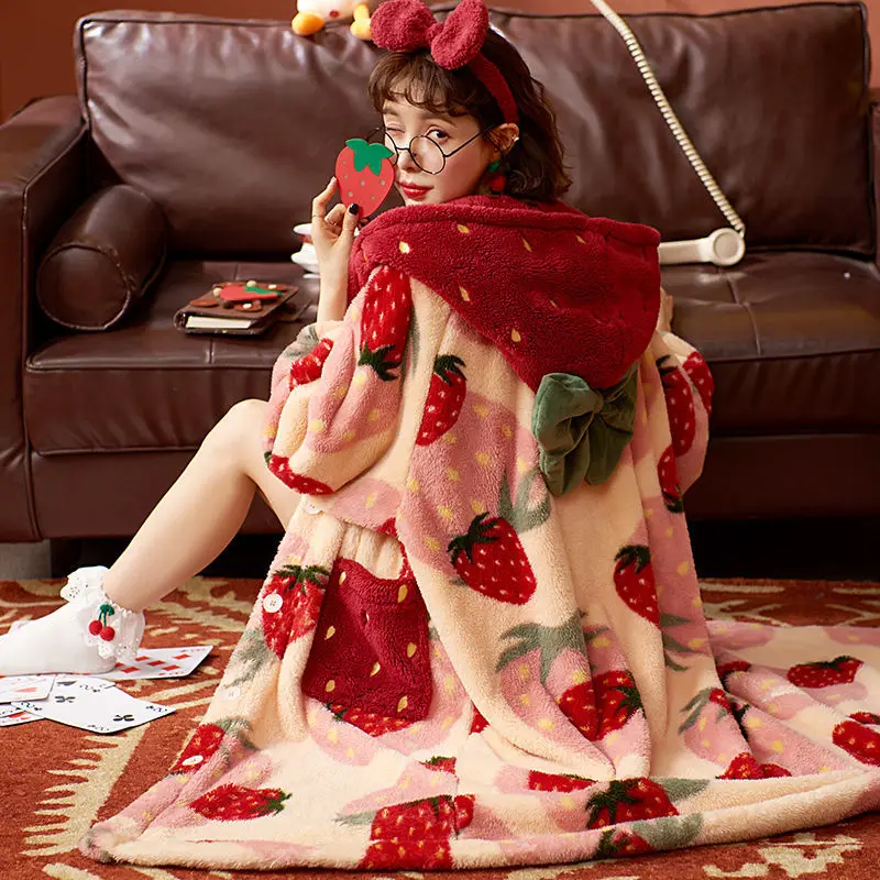 Nightgown for Female Lovely Strawberry Pattern Autumn and Winter Long Coral Velvet Pajamas Long Sleeves Thickened Nightgown
Nightgown for Female Lovely Strawberry Pattern Autumn and Winter Long Coral Velvet Pajamas Long Sleeves Thickened Nightgown