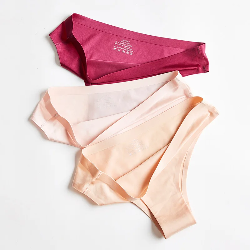 M-3XL Panties for women ice silk G-string seamless underwear female casual thongs ladies plus size underpants women intimates
M-3XL Panties for women ice silk G-string seamless underwear female casual thongs ladies plus size underpants women intimates