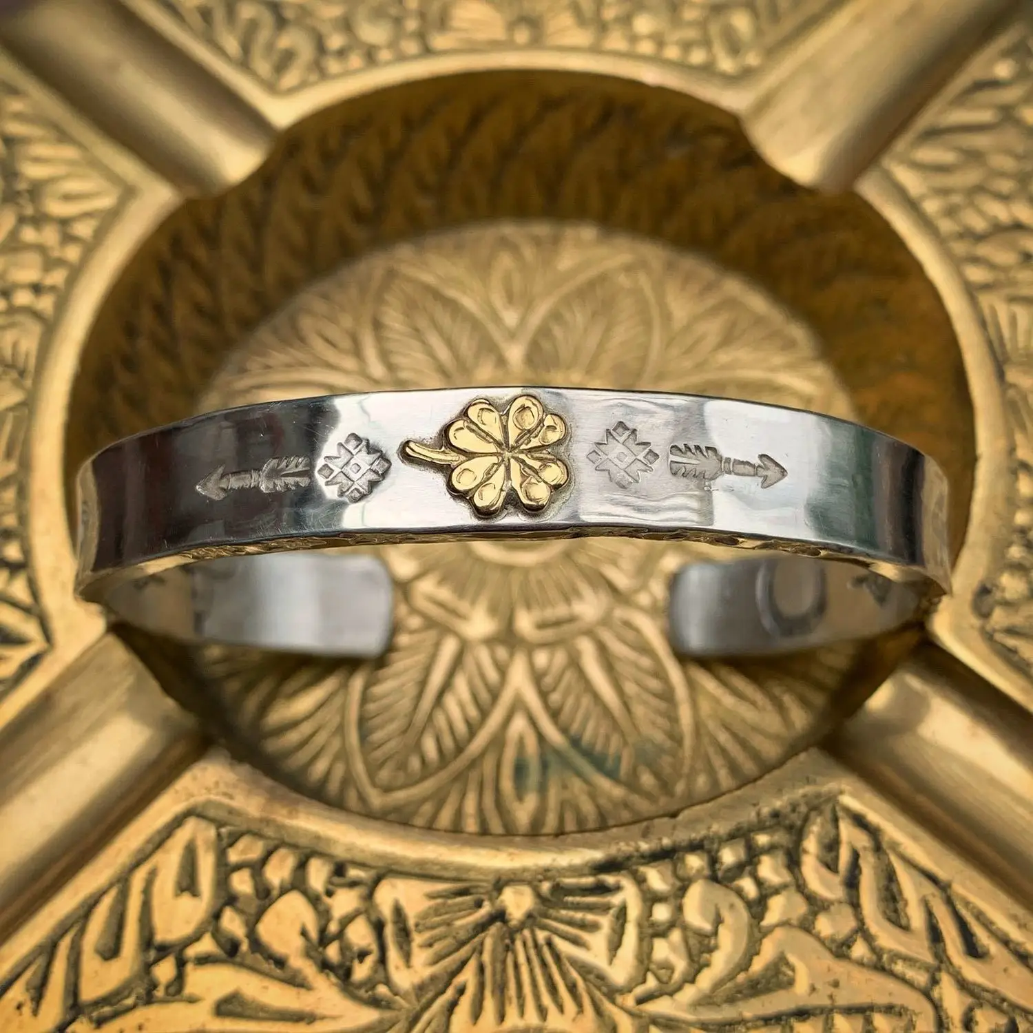 New design retro bracelet male domineering trend fashion rock bracelet jewelry accessories
New design retro bracelet male domineering trend fashion rock bracelet jewelry accessories